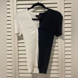 Medium Truth By Republic button up blouse